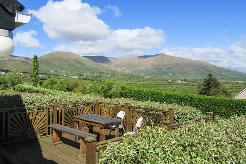Doonshean View Bed And Breakfast Dingle Exteriér fotografie
